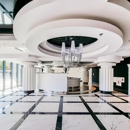 Apartamento Ans Hanza Tower No 533 - Swimming Pool, Sauna, Jacuzzi, Viewing Terrace