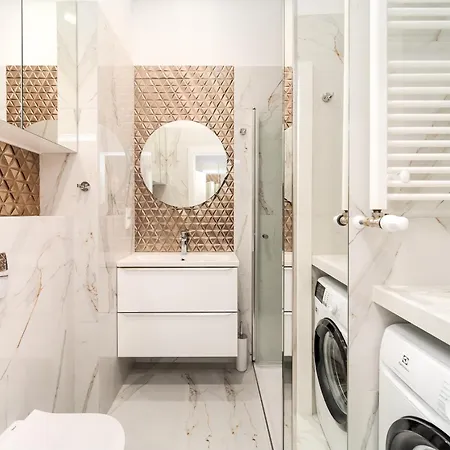 Ans Hanza Tower No 533 - Swimming Pool, Sauna, Jacuzzi, Viewing Terrace *