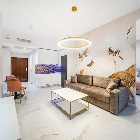 Ans Hanza Tower No 533 - Swimming Pool, Sauna, Jacuzzi, Viewing Terrace *