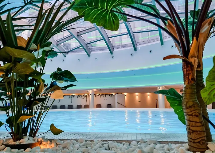 アパート Ans Hanza Tower No 533 - Swimming Pool, Sauna, Jacuzzi, Viewing Terrace シュチェチン